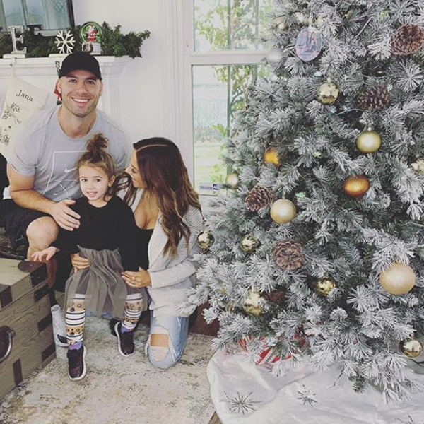 Jana Kramer, Mike Caussin, Christmas 2018